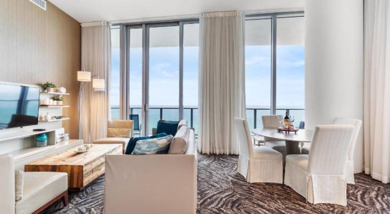 Lyfe Resort & Residences — photo 2