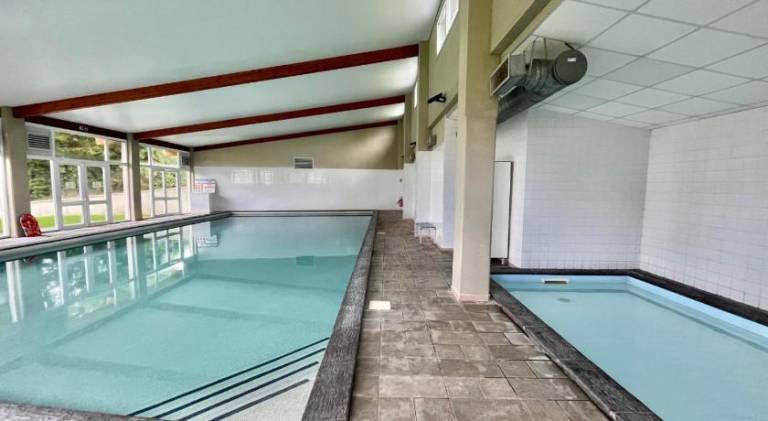 Apartment with pool | Pets are welcome — photo 3