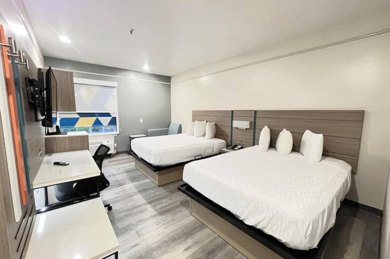 Sonesta Essential North Houston