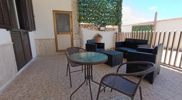 Rental apartment with yard, patio & pool — photo 5