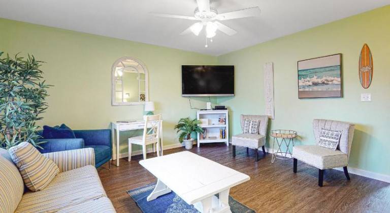 Spacious vacation home with grill | Next to the beach | Pets allowed in Ocean City, MD