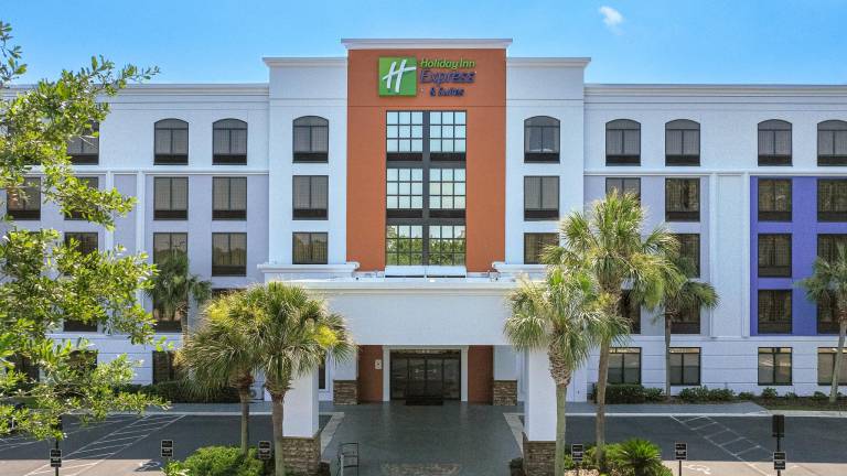 Holiday Inn Express & Suites Jacksonville South East - Medical Center Area By IHG in Jacksonville, FL