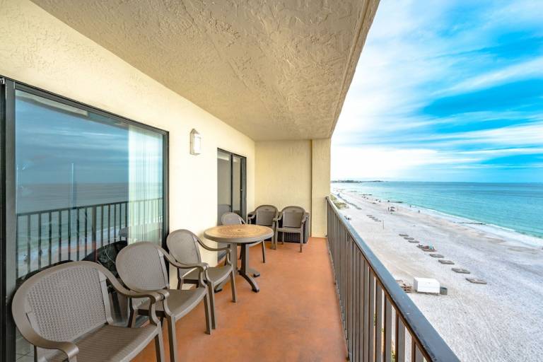 Condo Madeira Beach
