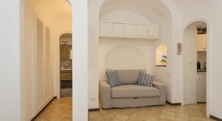 To Be Capri — photo 4