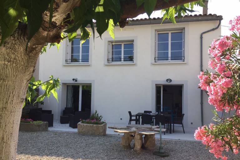 Fully equipped wonderful villa with barbeque, yard & patio | Dogs allowed — photo 2