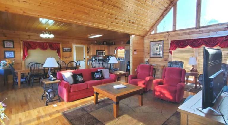 Wonderful house with hot tub & pool | Pets allowed — photo 4