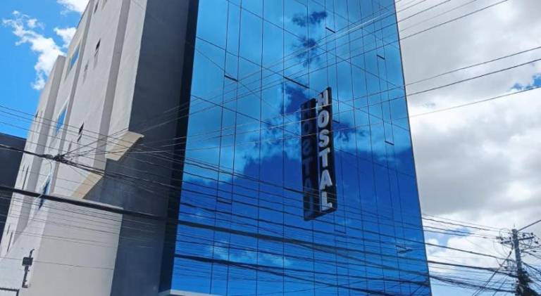 Hostal Manhatan Condado