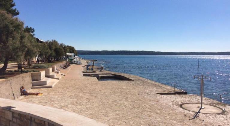 Beautiful apartment | Next to the beach | Suitable for remote work | Pets allowed in Novigrad