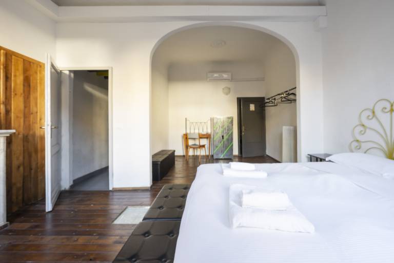 Family-oriented rental apartment | Near Florence Cathedral | City view | Pets allowed — photo 2