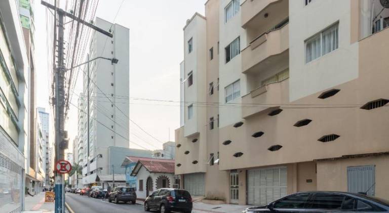 Nice holiday apartment | Beach nearby | Pets are welcome in Balneário Camboriú