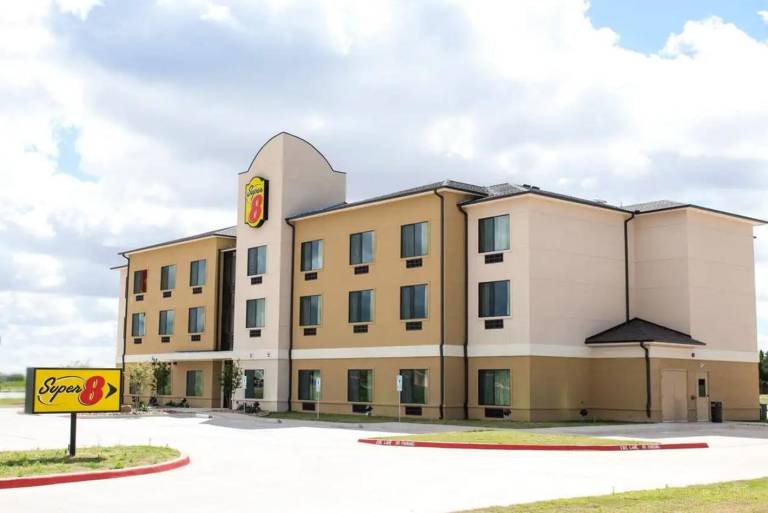 Super 8 by Wyndham Kannapolis in Kannapolis, NC