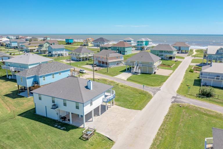 House with barbeque | Beach view — photo 4