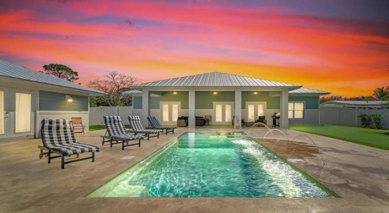 Vacation home with pool in Jensen Beach, FL