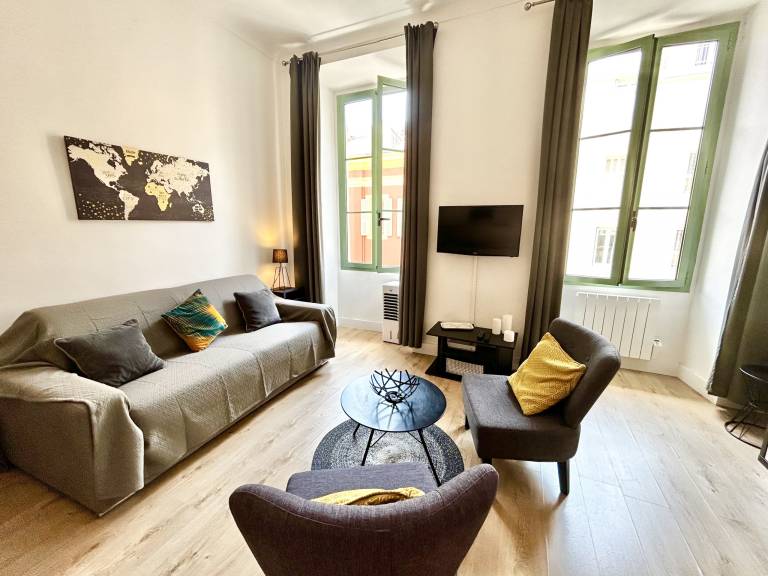 AA G Villa Massena - Grimaldi / Promenade des An — photo 5