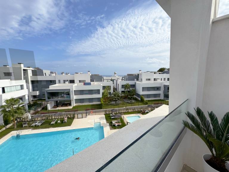 2Bed Penthouse with Seaview Estepona