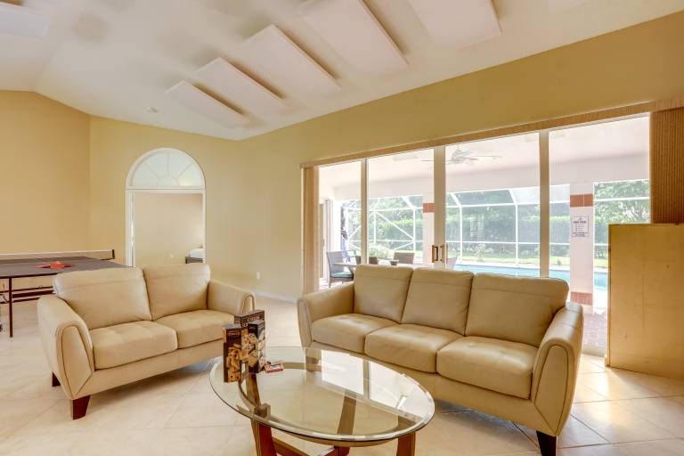Pet-Friendly Port St Lucie Home - 7 Mi to Beaches! — photo 5