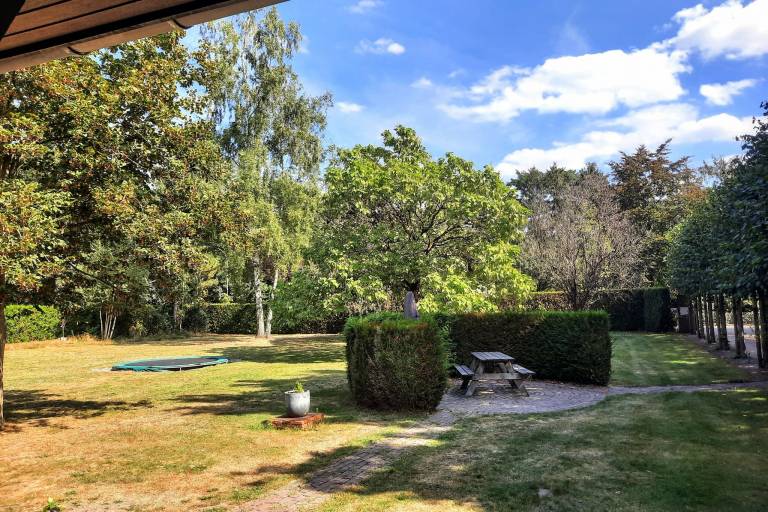 Vacation home with BBQ, patio & yard | Nature view — photo 5