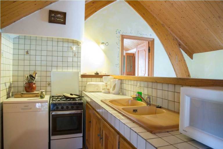Charming gite with patio & garden | Pets allowed — photo 3