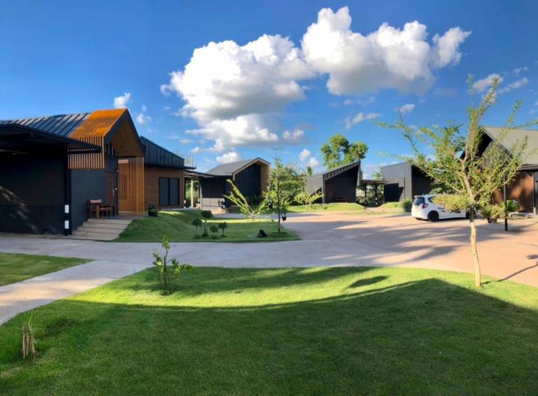 Sleep 819 Resort