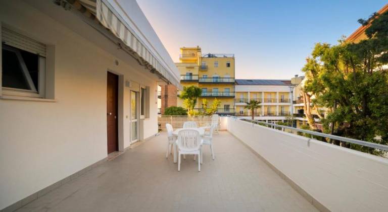 Beautiful holiday apartment with patio | Beach nearby | Pets allowed — photo 4