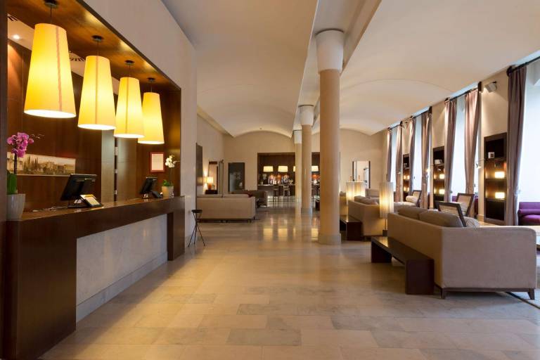 NH Collection Palacio de Burgos — photo 4