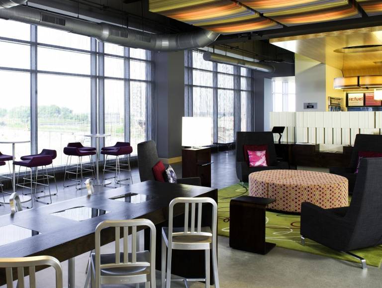 Aloft Cleveland Downtown — photo 3