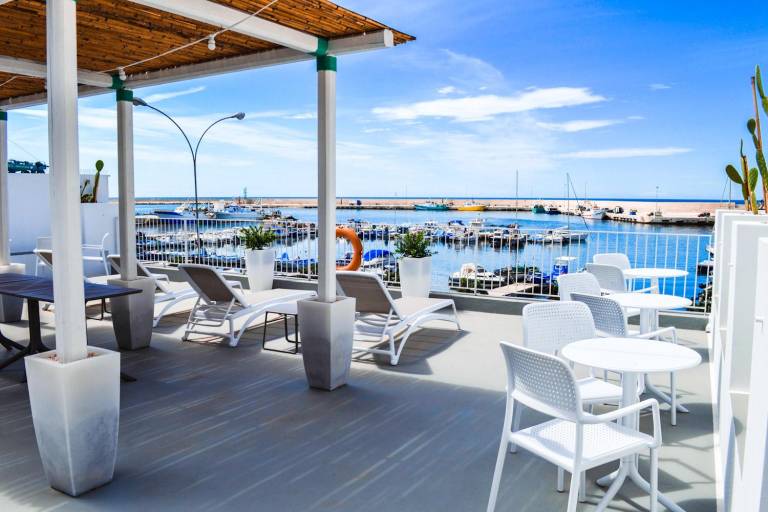 Bed and breakfast  Mola di Bari