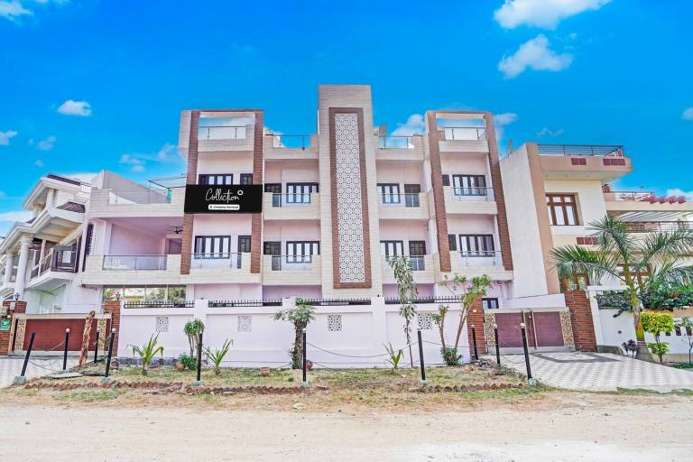 Collection O Garden View Vrindavan Lucknow