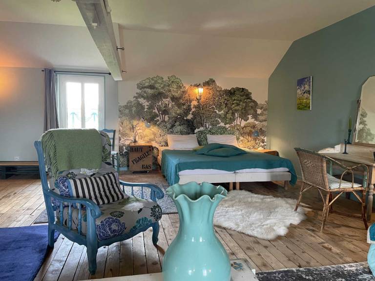 Gite with yard & patio — photo 3