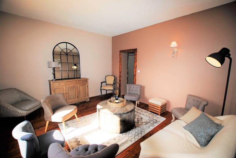 Pleasant gite with yard & terrace | Pet-friendly — photo 4