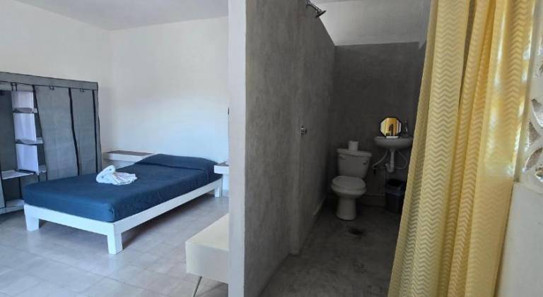 Apartment with patio | Pets allowed — photo 2