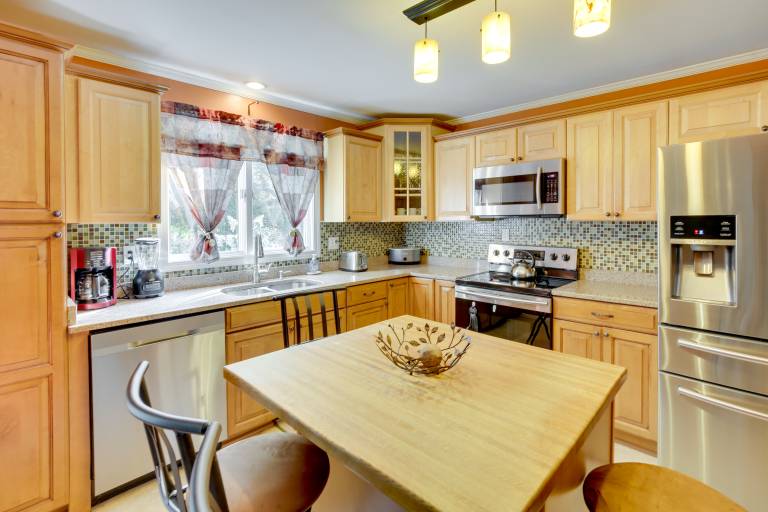 Great for Families: Waterville Retreat w/ Yard! — photo 4