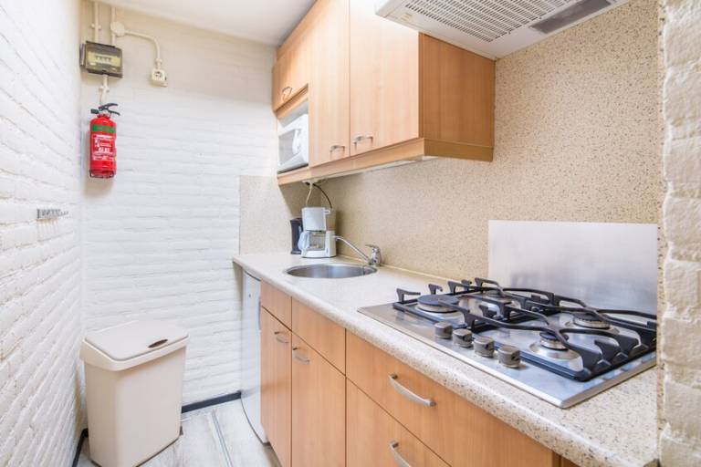 Pleasant bungalow with patio, garden & heated pool | Next to the beach | Pets are welcome — photo 3