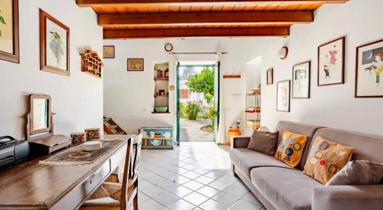 House with 1 room for 4 persons — photo 2