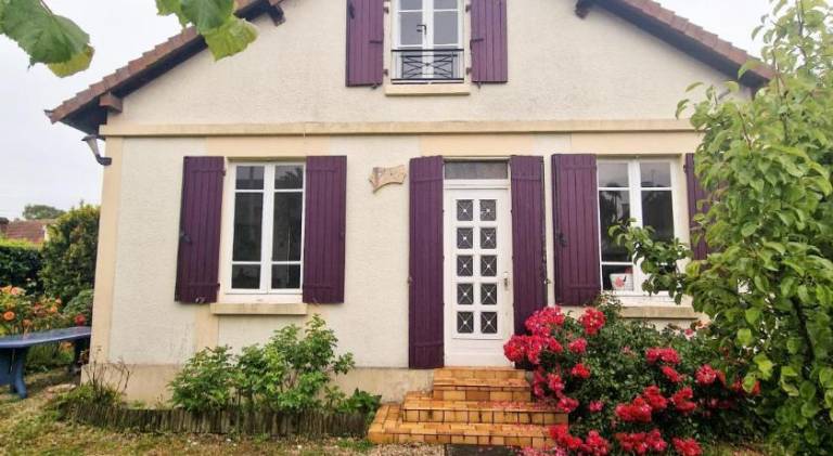 Vacation home with 3 rooms for 9 persons in Cabourg