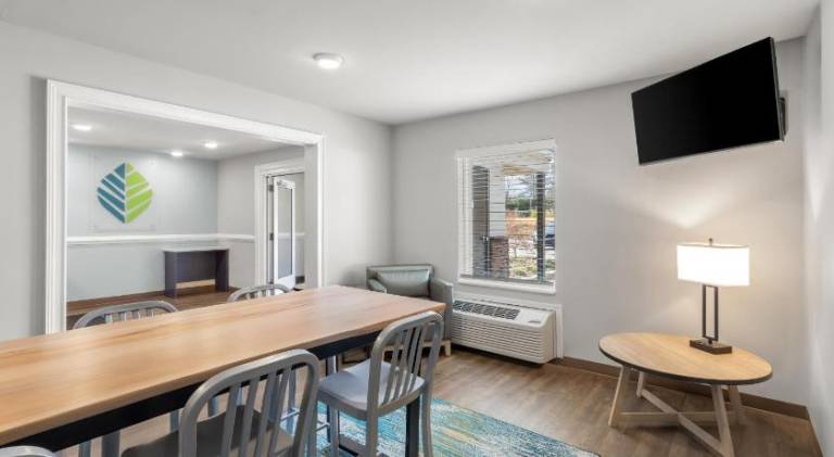 WoodSpring Suites Atlanta Airport — photo 3