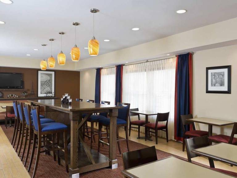 Hampton Inn Lubbock — photo 5
