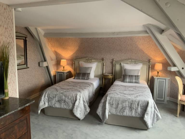 Accommodatie Longues-sur-Mer