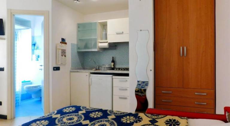 Apartment with 1 room for 2 persons — photo 2