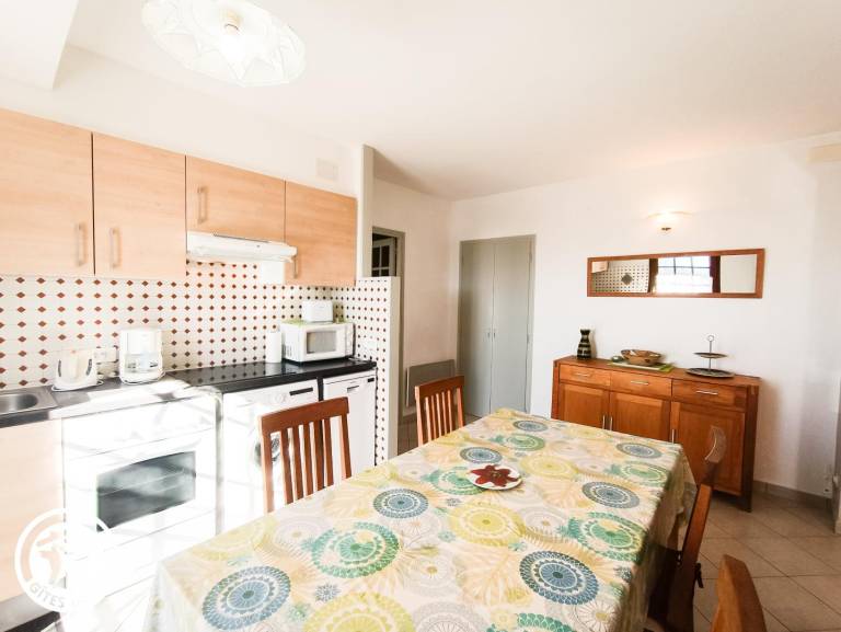 Beautiful gite with yard, terrace & barbeque | Pets allowed — photo 5