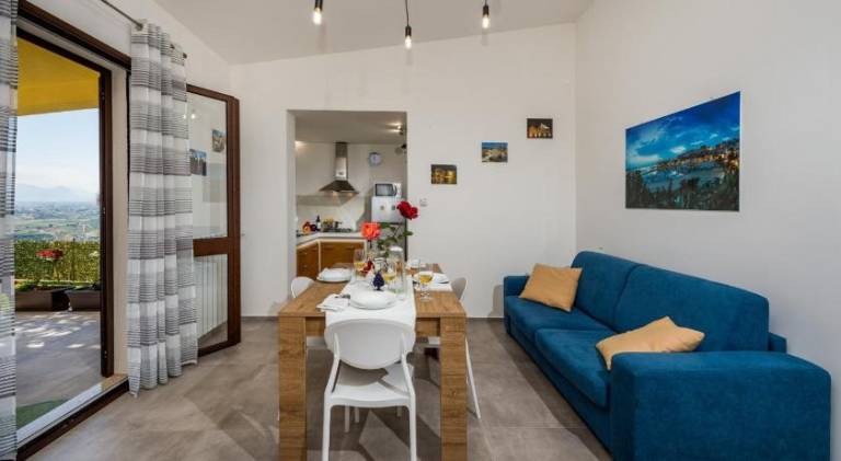Villa with jacuzzi & pool | Pets allowed — photo 4