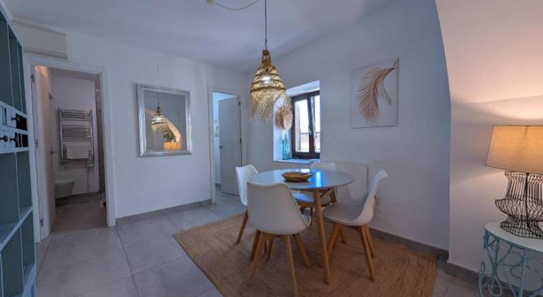 Rental apartment with 2 rooms for 4 persons — photo 3