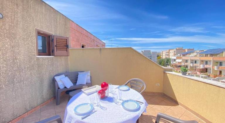 Holiday apartment with 2 rooms for 4 persons — photo 2