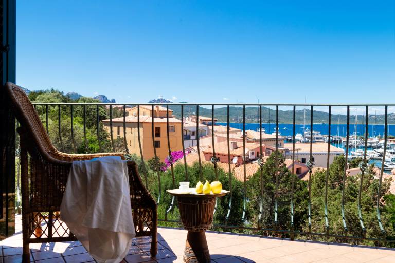 Children-friendly holiday apartment with terrace | Sea view | Dogs allowed in Olbia