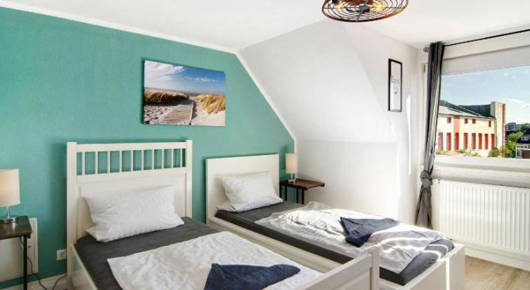 Rental apartment with 2 rooms for 4 persons — photo 3