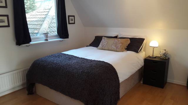 3 Bed House Sleeps 5 Sauna Garden Gym