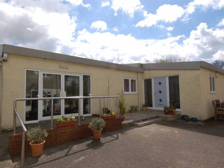 Cottage  Crewkerne