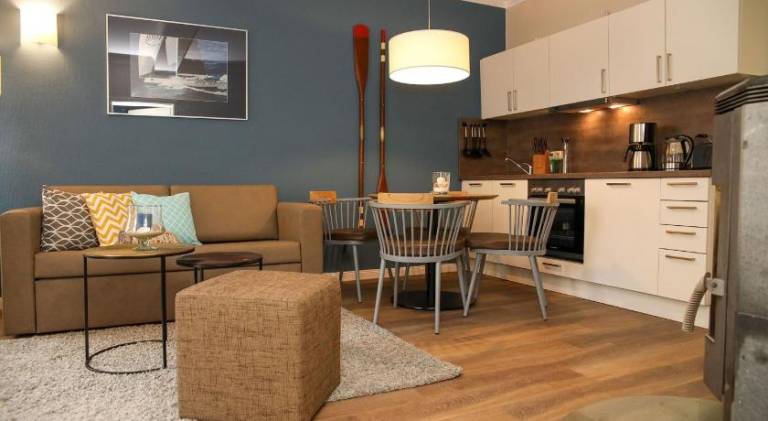 Charming holiday apartment with grill, yard & terrace | Beach nearby | Pets are welcome in Rostock