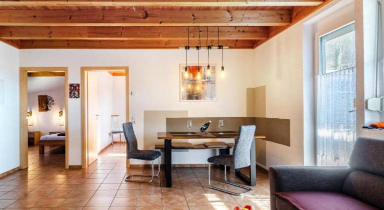 Rental apartment with grill & yard | Pets allowed — photo 2