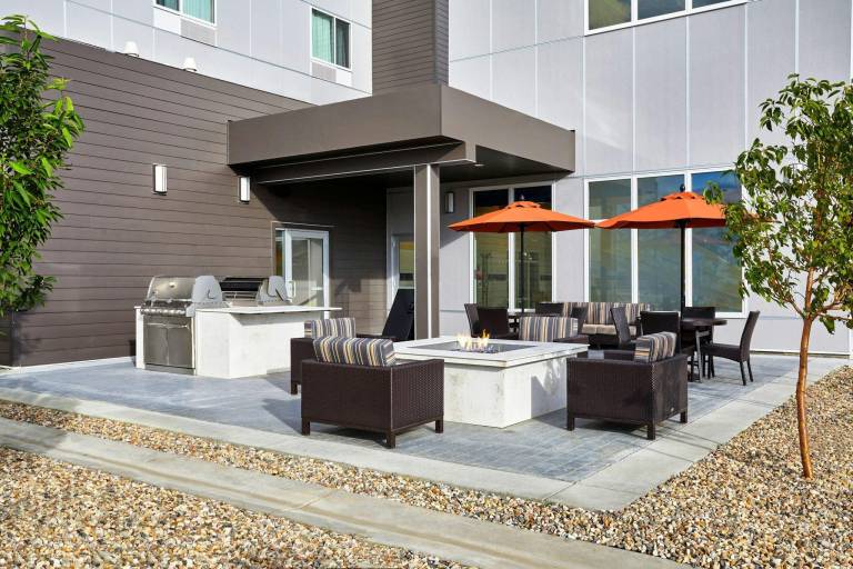 TownePlace Suites by Marriott Fort McMurray — photo 3